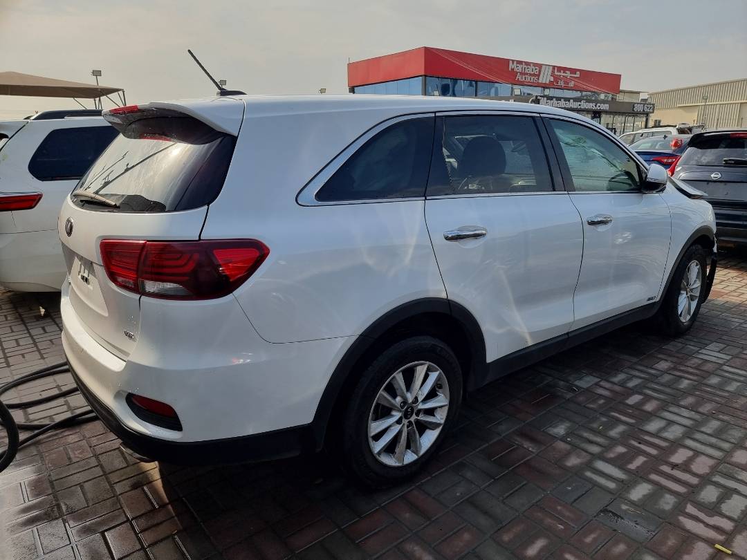 2019 KIA SORENTO — 115747 Miles — Lot 215487 — Ind. 12 - Marhaba Auctions Used Cars - Image 4