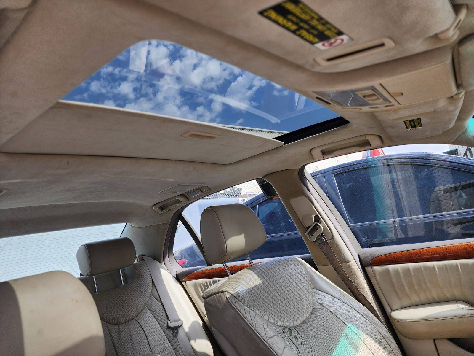 2004 LEXUS LS 430 — 141874 Miles — Lot 2105487 — Souq - Marhaba Auctions Used Cars - Image 10