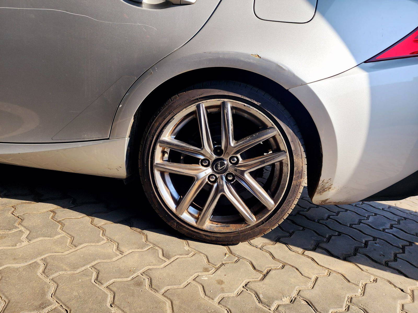 2015 LEXUS IS 250 — 117 576 Miles — Lot 5015859 — Souq - Marhaba Auctions Used Cars - Image 11