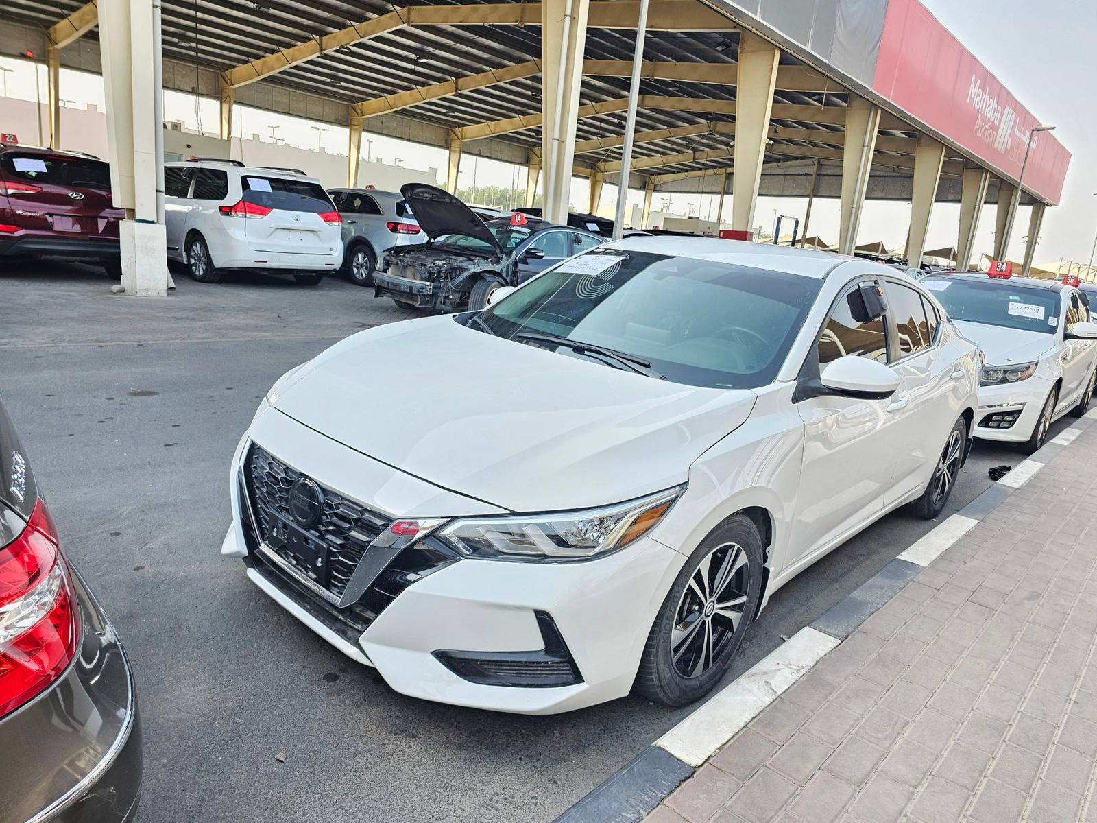 2021 NISSAN SENTRA — 37700 Miles — Lot 2MY209162 — Souq - Marhaba Auctions Used Cars - Image 4