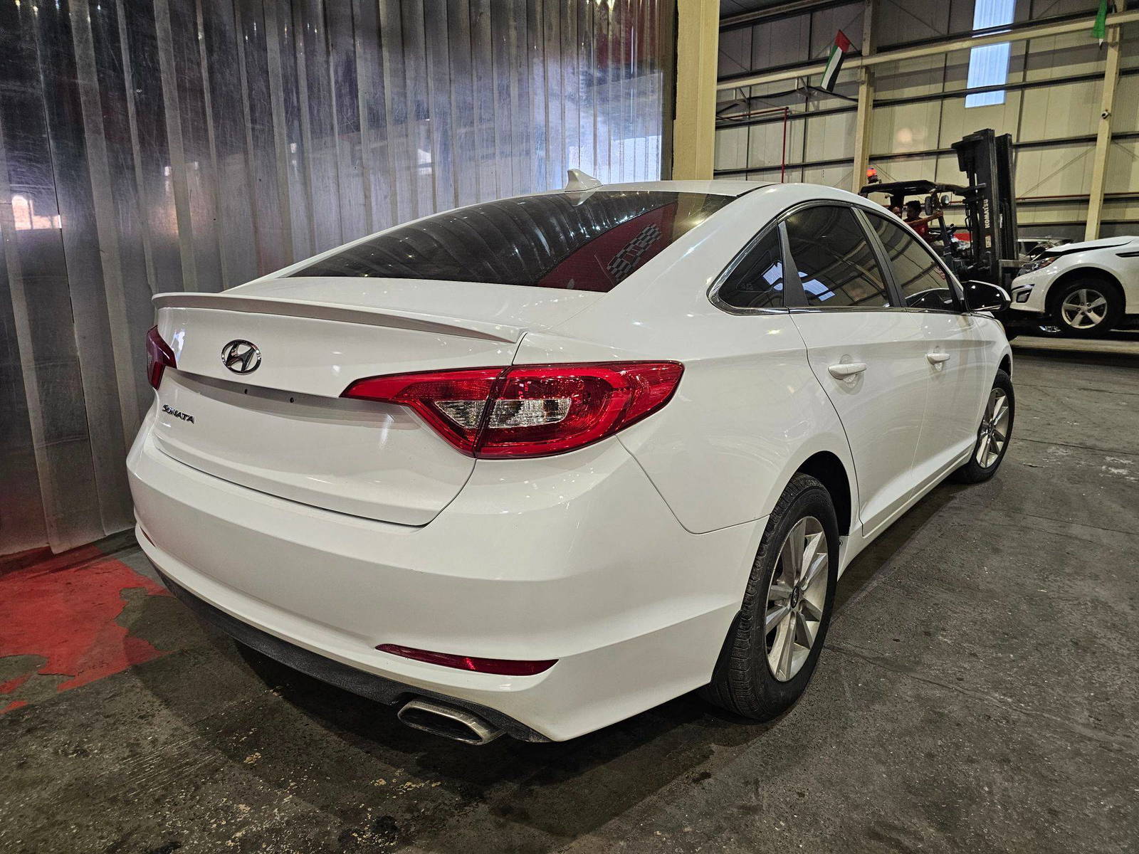 HYUNDAI SONATA 2015 - Marhaba Auction Used Cars - Image 3