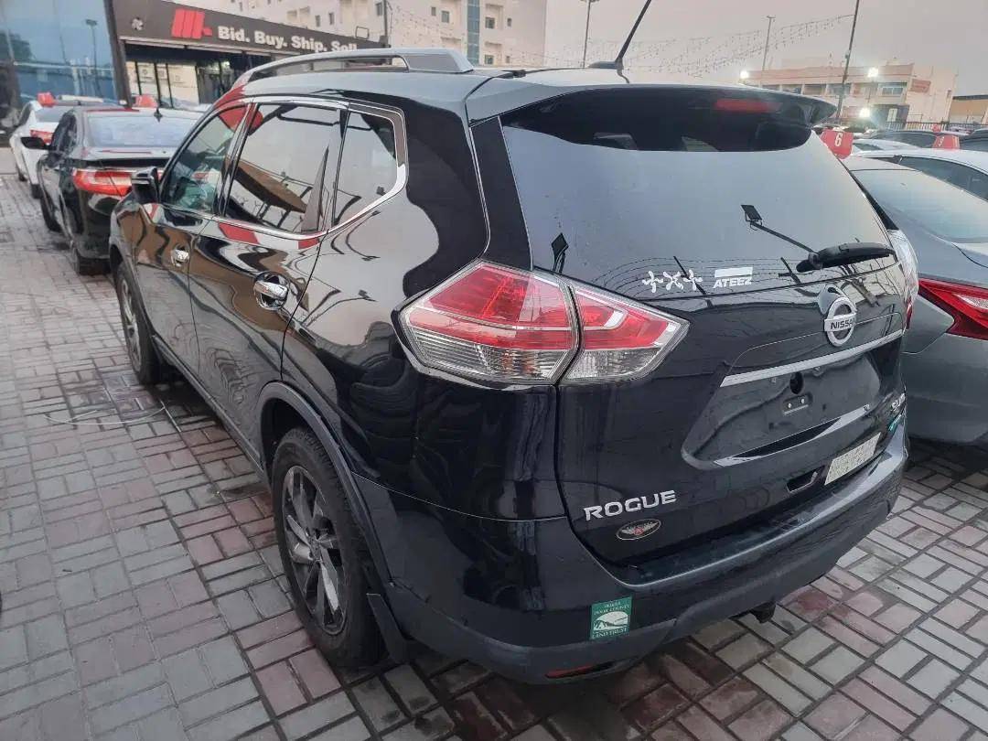 NISSAN ROGUE