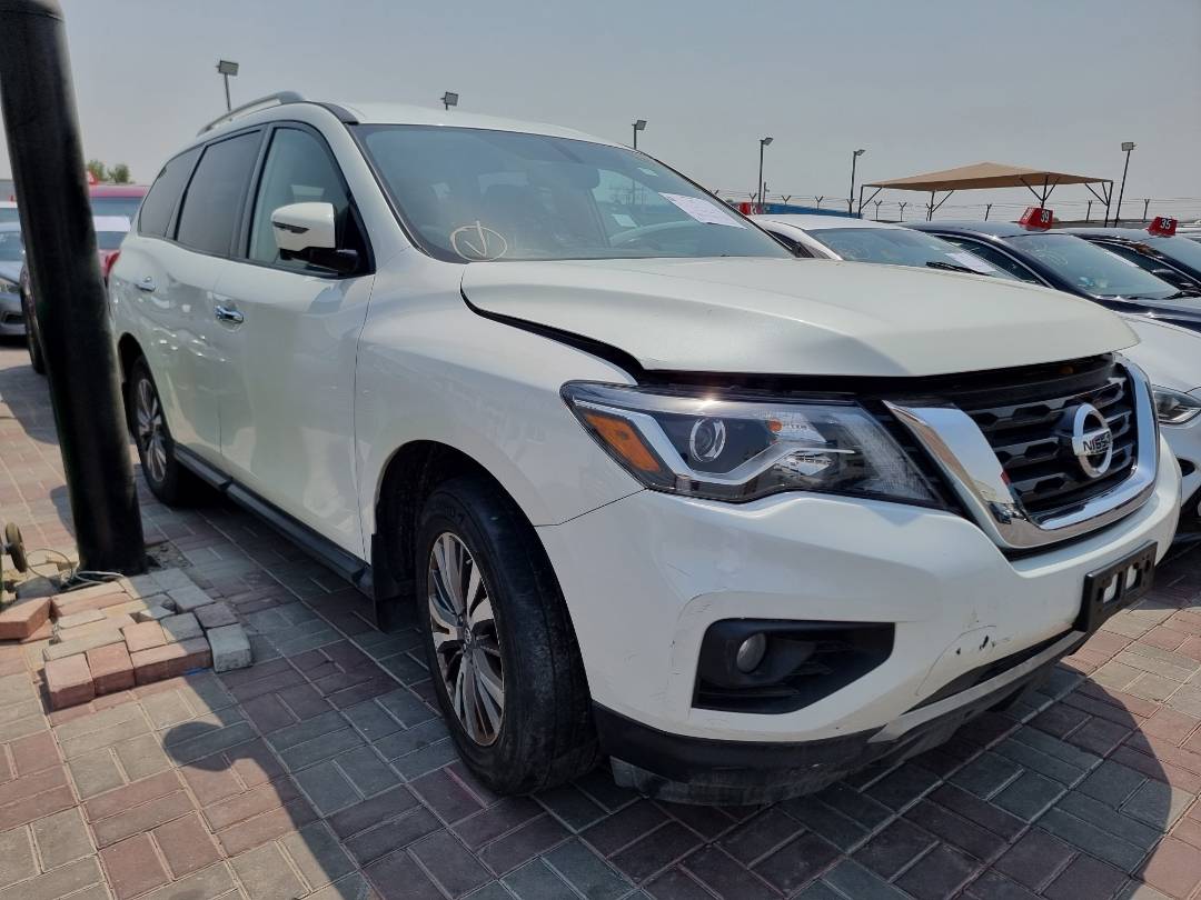 2017 NISSAN PATHFINDER — 212580 KM — Lot 62901 — Ind. 12 - Marhaba Auctions Used Cars - Image 3