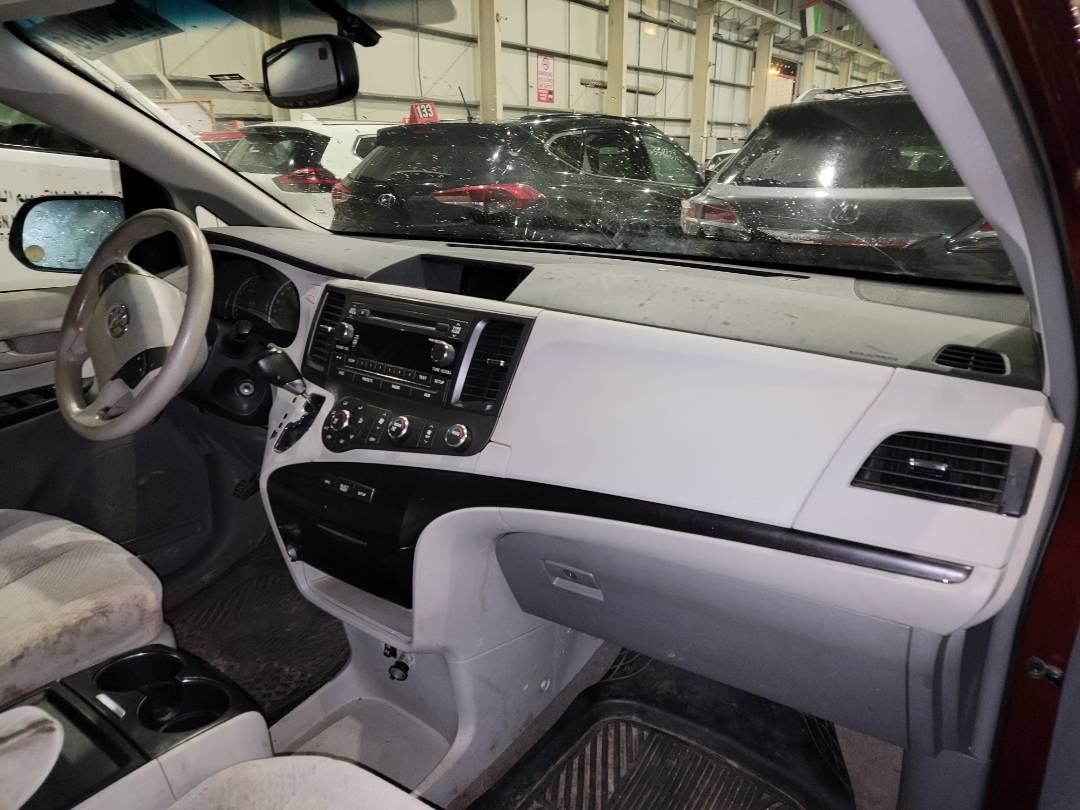2011 TOYOTA SIENNA — 232819 Miles — Lot 66464073 - Marhaba Auctions Used Cars - Image 5