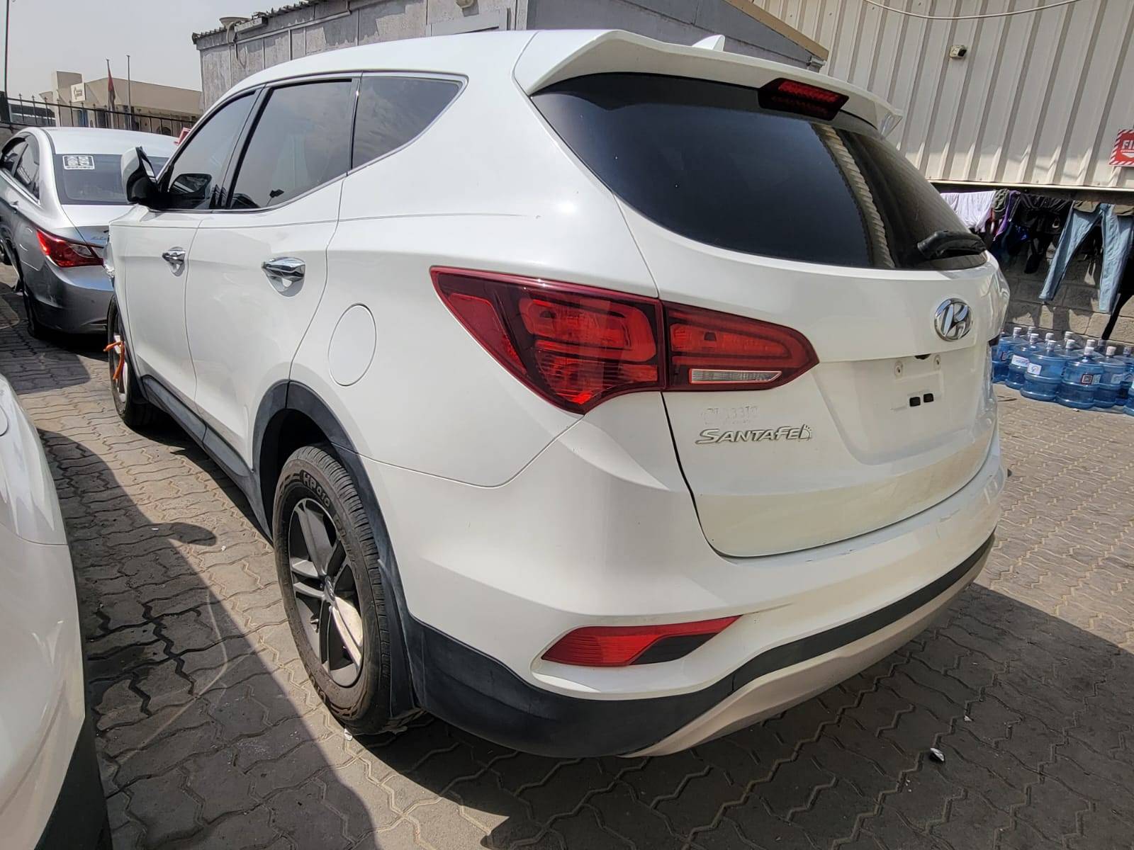 2017 HYUNDAI SANTA FE — 147717 Miles — Lot G393435 — Souq - Marhaba Auctions Used Cars - Image 6
