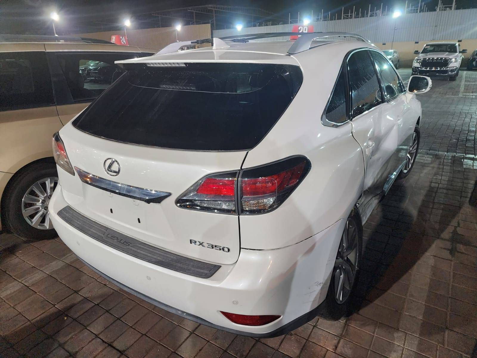 2015 LEXUS RX 350 — 95812 Miles — Lot 97658705 — Al Sajaa - Marhaba Auctions Used Cars - Image 7