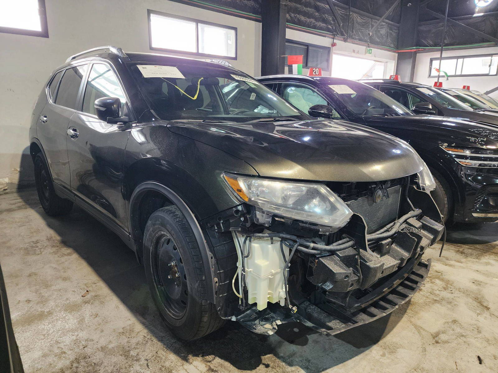 2015 NISSAN ROGUE — 299543 KM — Lot 58658 — Al Quoz - Marhaba Auctions Used Cars - Image 6