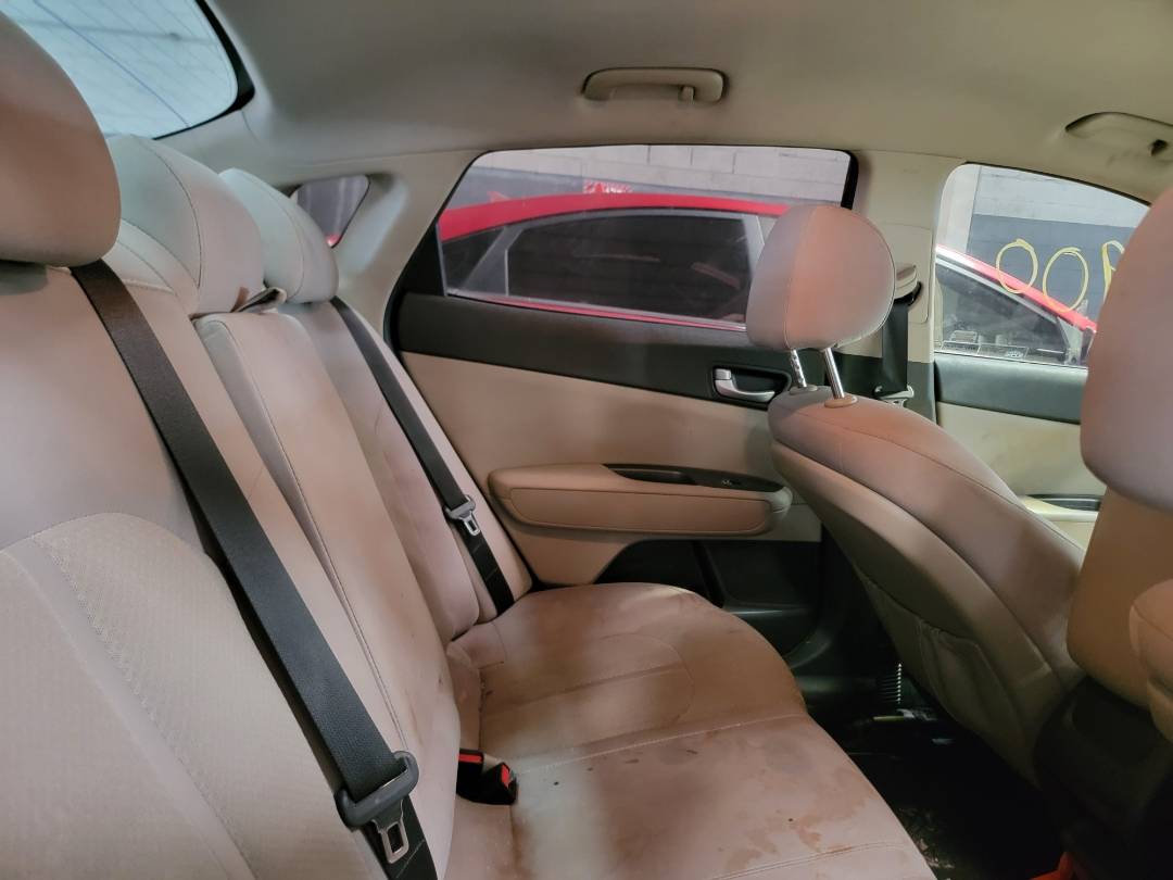 2018 KIA OPTIMA — 89900 Miles — Lot 71819143 - Marhaba Auctions Used Cars - Image 4