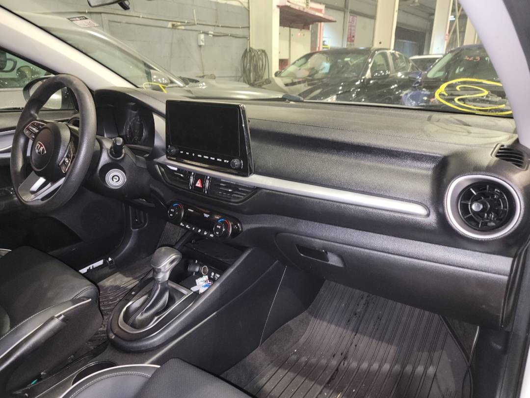 2019 KIA FORTE — 141822 Miles — Lot 74808543 - Marhaba Auctions Used Cars - Image 5