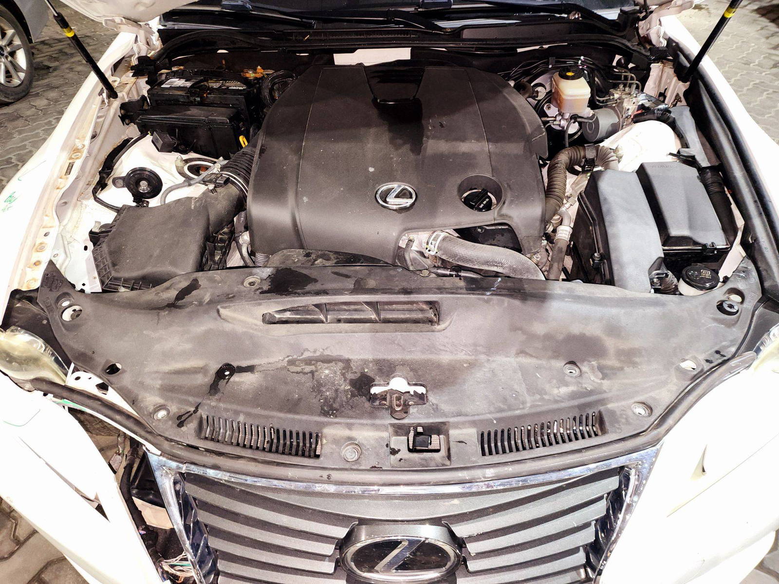 2014 LEXUS IS 250 — 138998 Miles — Lot 2XE5005082 — Souq - Marhaba Auctions Used Cars - Image 12