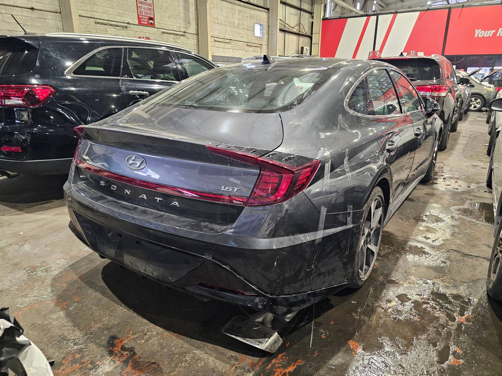 2023 HYUNDAI SONATA — sold — 29597 Miles — Lot 98479195 - Marhaba Auctions Used Cars - Image 3