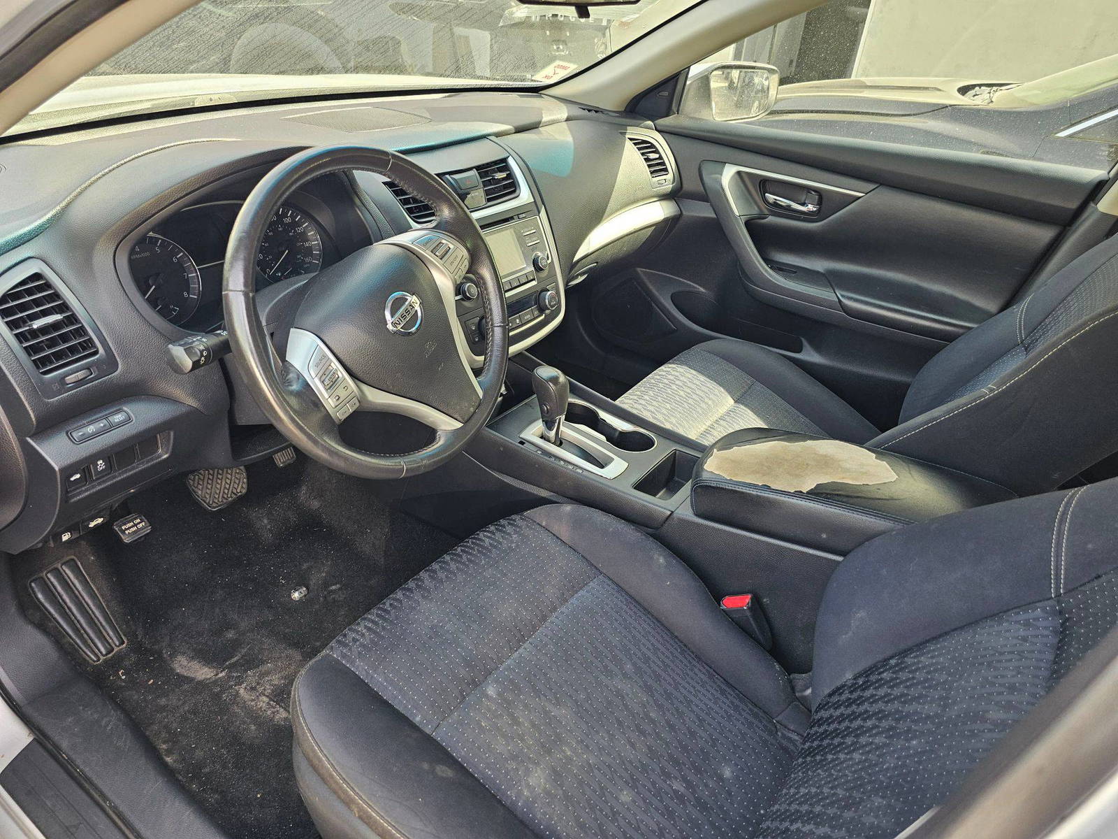NISSAN ALTIMA 2017 - Marhaba Auction Used Cars - Image 6