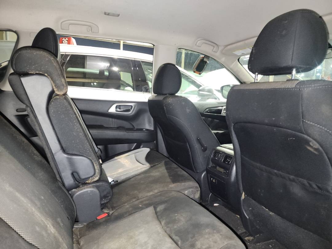 2019 NISSAN PATHFINDER — 69486 Miles — Lot 38909 — Main - Marhaba Auctions Used Cars - Image 9