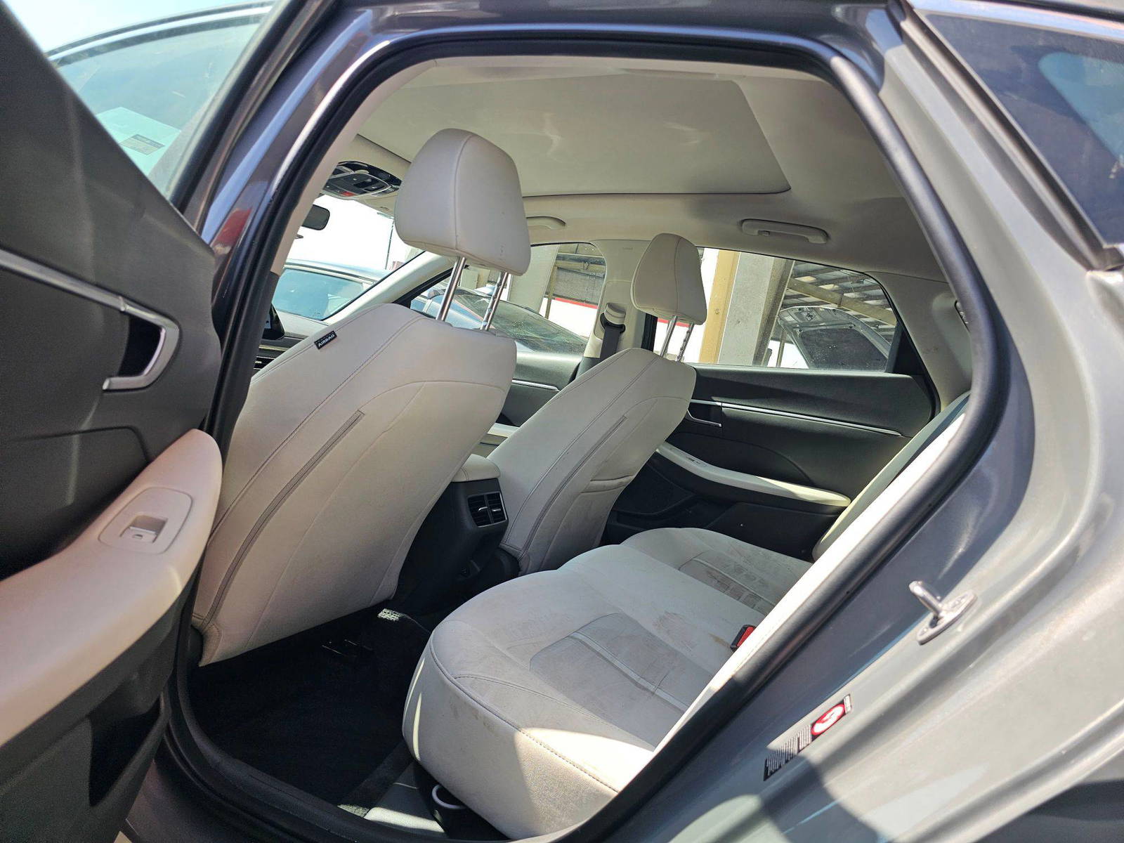 HYUNDAI SONATA 2023 - Marhaba Auction Used Cars - Image 6