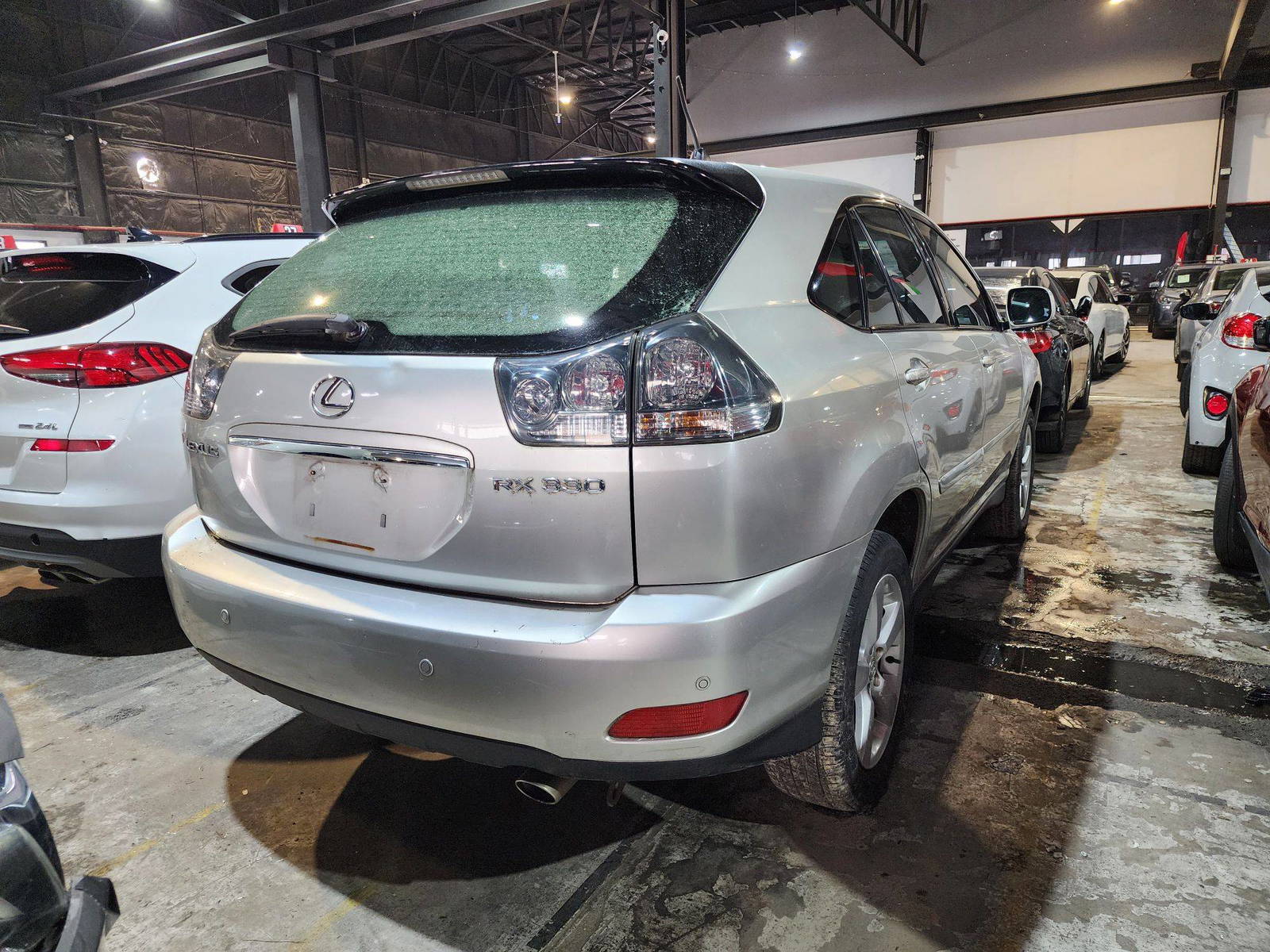 2005 LEXUS RX 330 — 74854 Miles — Lot 093894 — Main - Marhaba Auctions Used Cars - Image 6