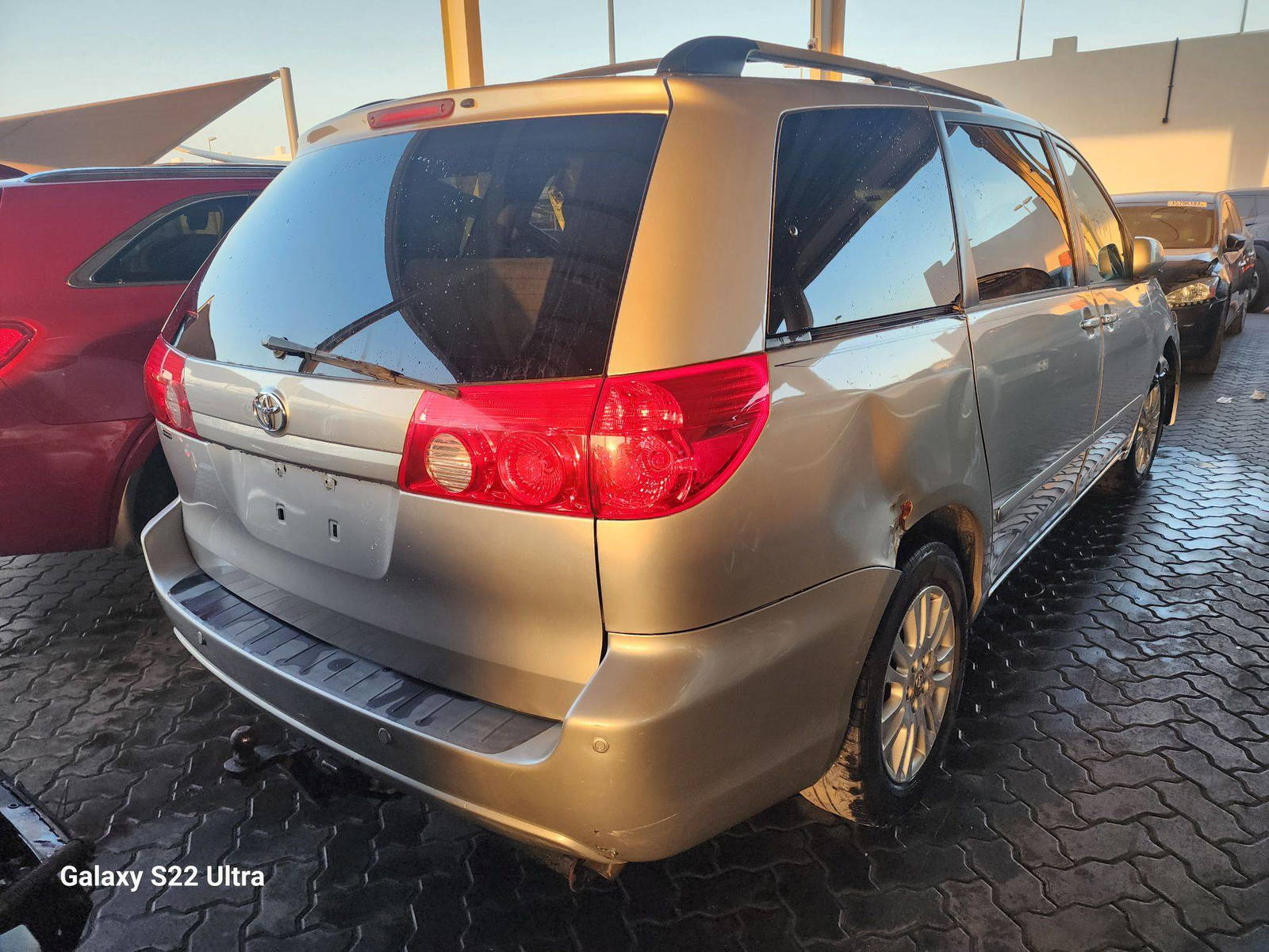 2010 TOYOTA SIENNA — 172241 Miles — Lot 38644907 - Marhaba Auctions Used Cars - Image 3