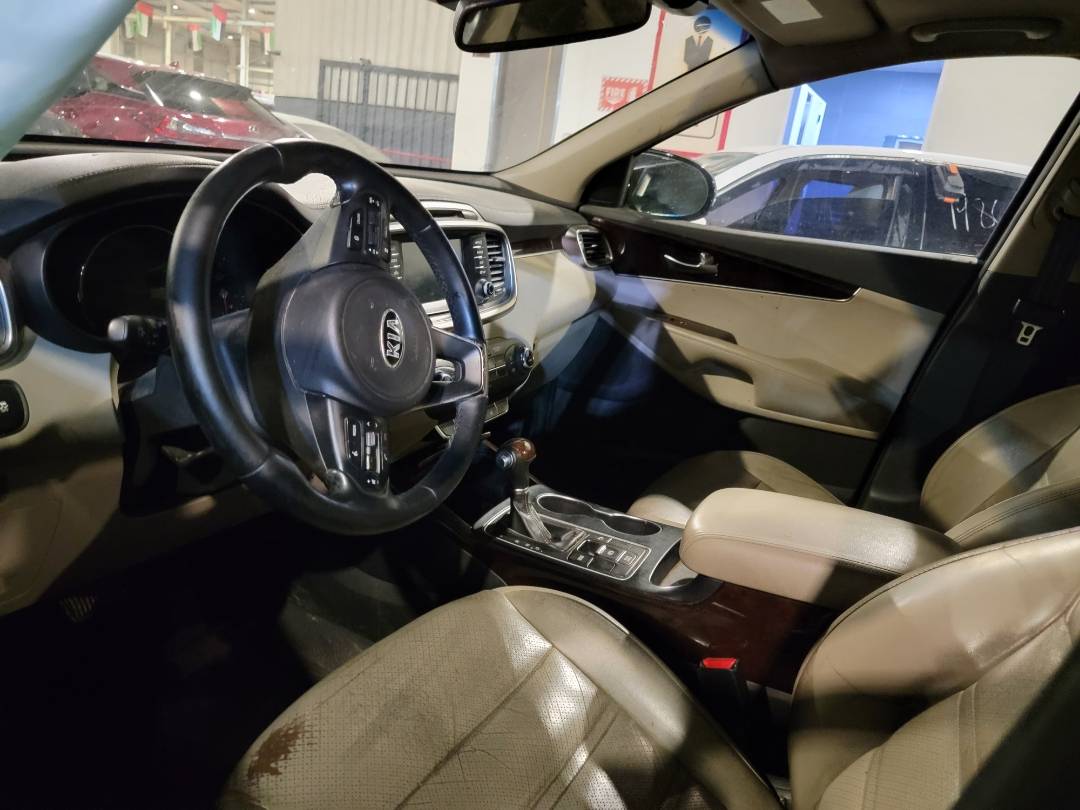 KIA SORENTO 2018 - Marhaba Auction Used Cars - Image 6
