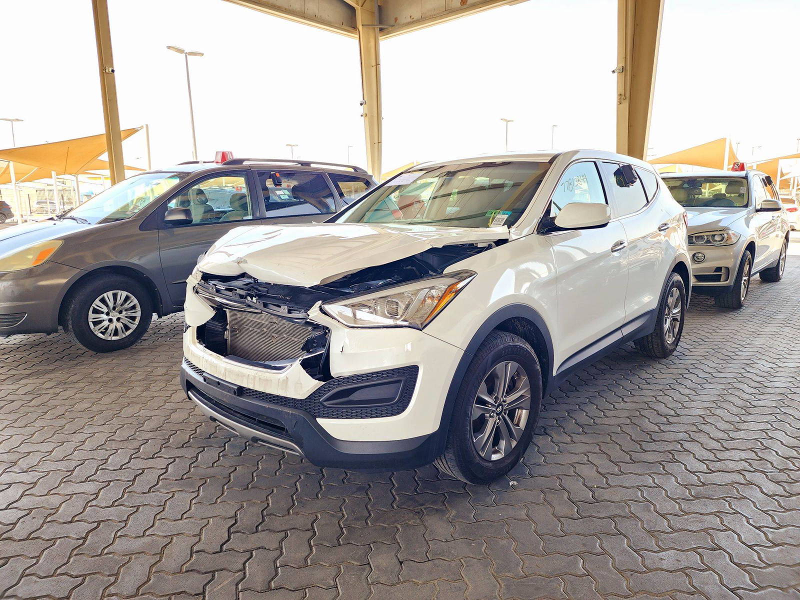 2016 HYUNDAI SANTA FE — 145489 Miles — Lot 77813844 — Souq - Marhaba Auctions Used Cars - Image 5