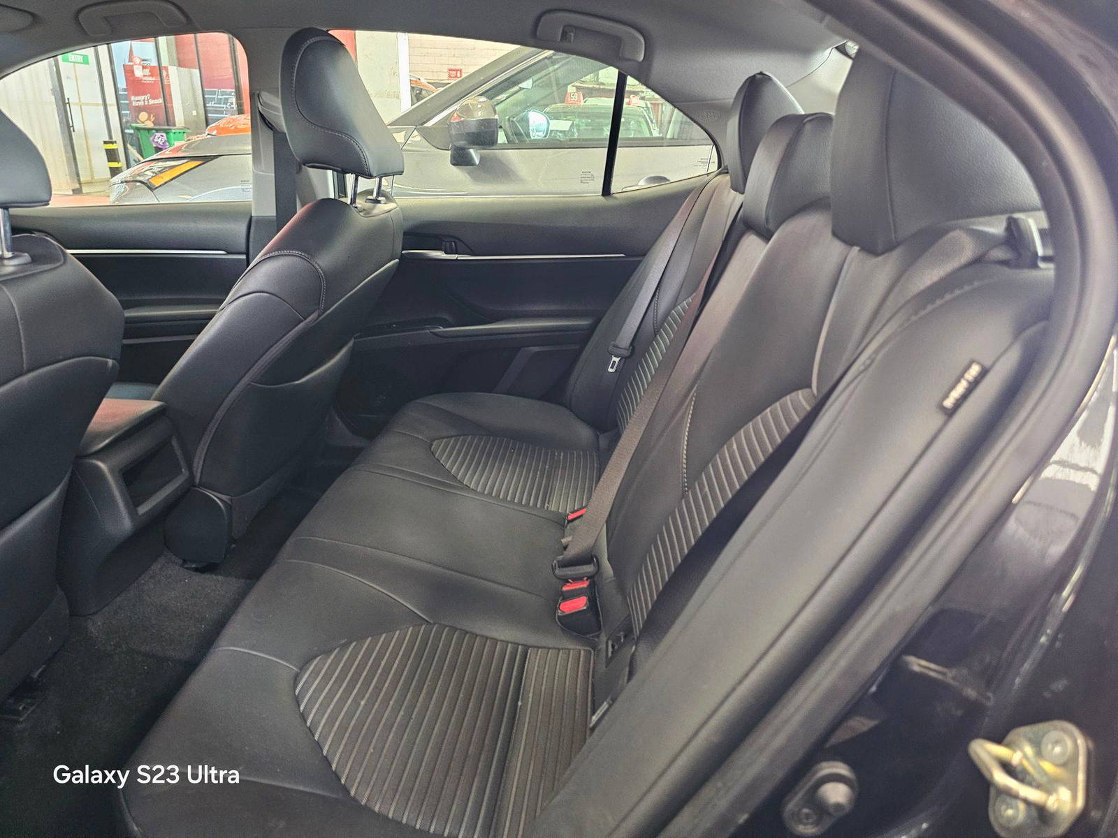 2019 TOYOTA CAMRY — 87442 Miles — Lot KU805173 — Main - Marhaba Auctions Used Cars - Image 9