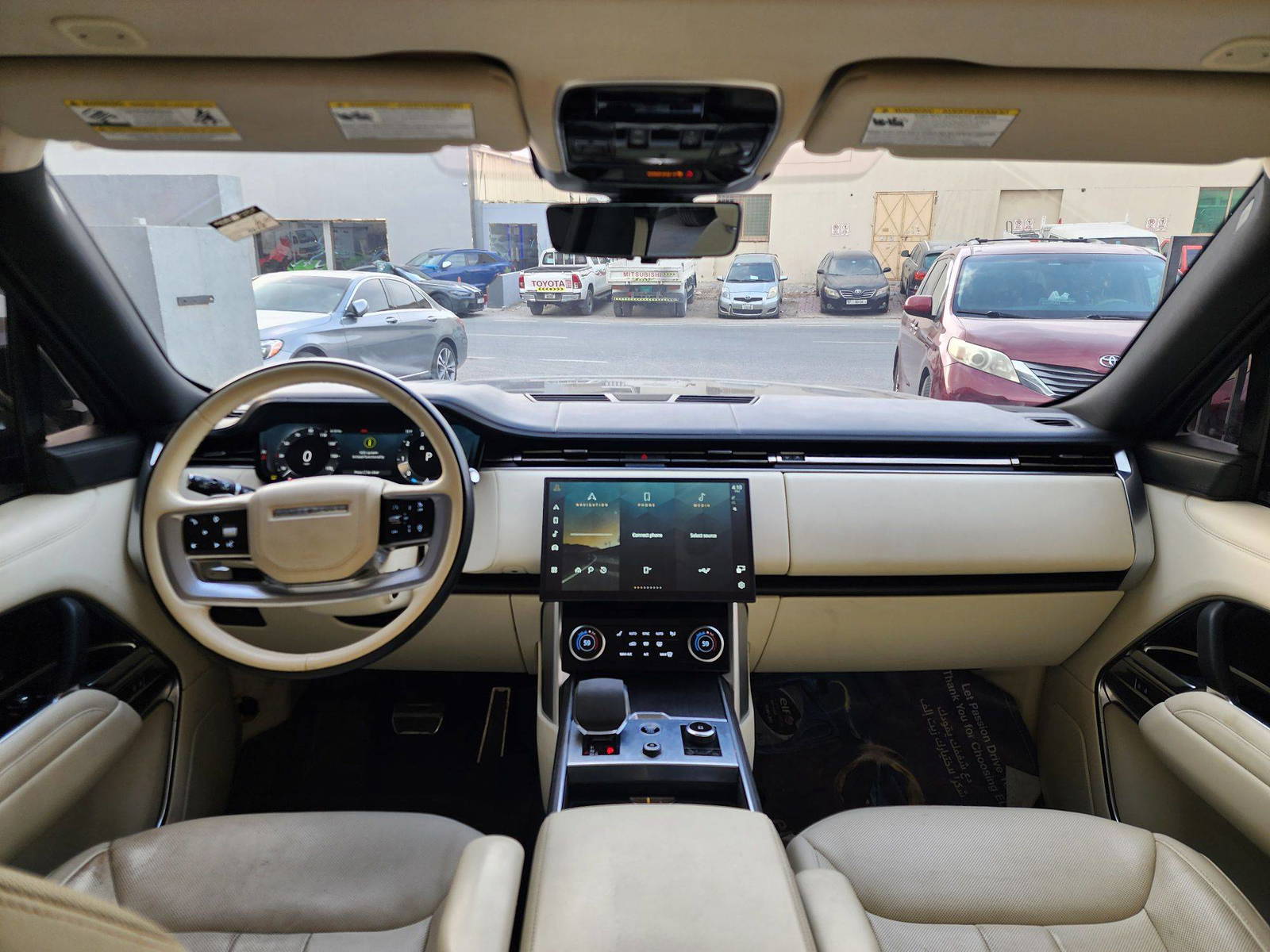 LAND ROVER RANGE ROVER 2023 - Marhaba Auction Used Cars - Image 11