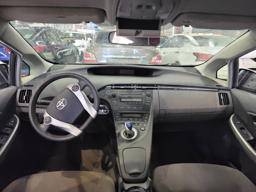 2010 TOYOTA PRIUS — 198910 Miles — Lot 38565935 — Souq - Marhaba Auctions Used Cars - Image 7