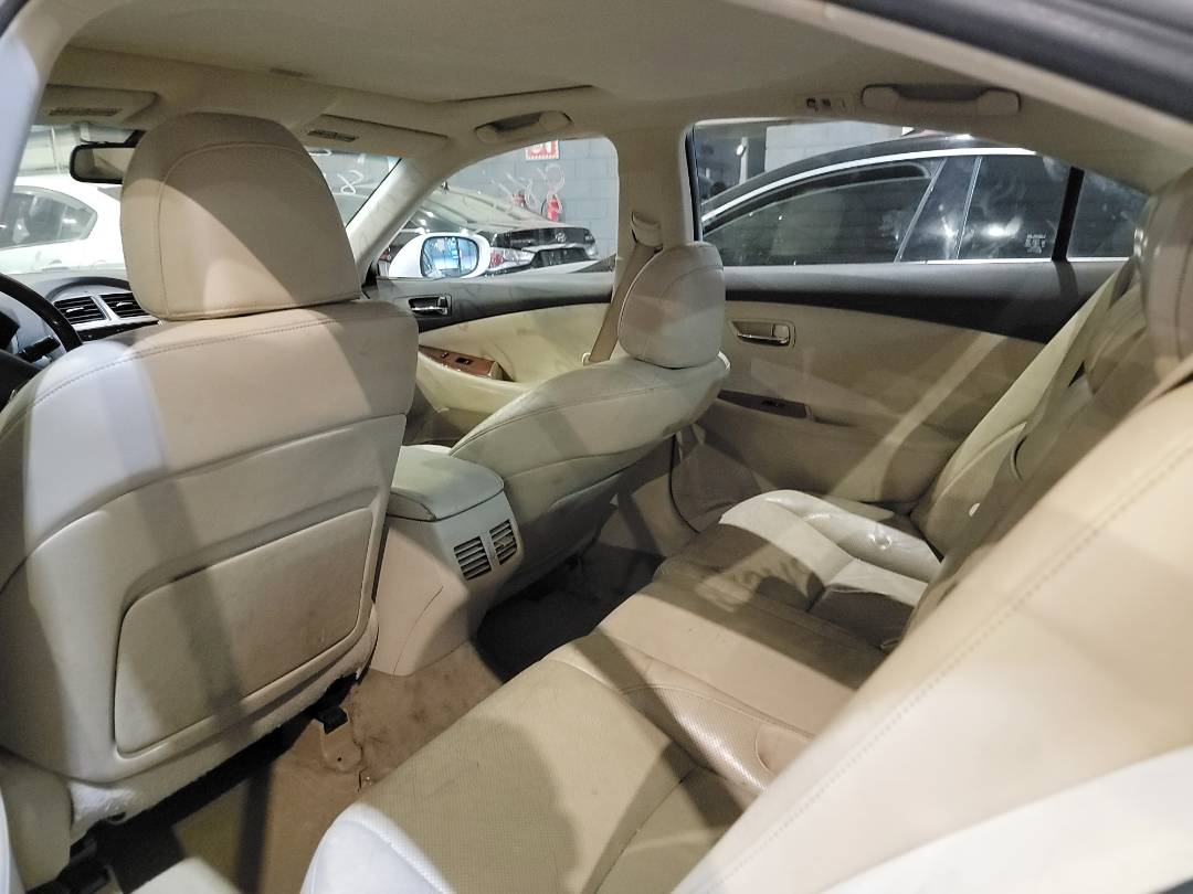 2011 LEXUS ES 350 — 177826 Miles — Lot 2420086 — Main - Marhaba Auctions Used Cars - Image 7