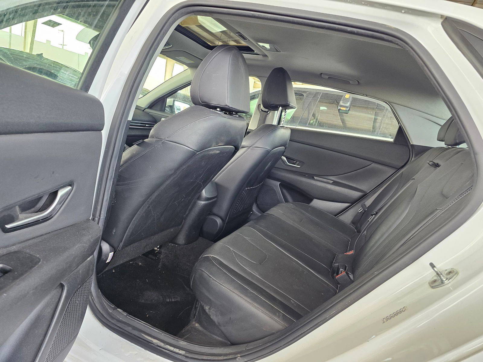 HYUNDAI ELANTRA 2021 - Marhaba Auction Used Cars - Image 6