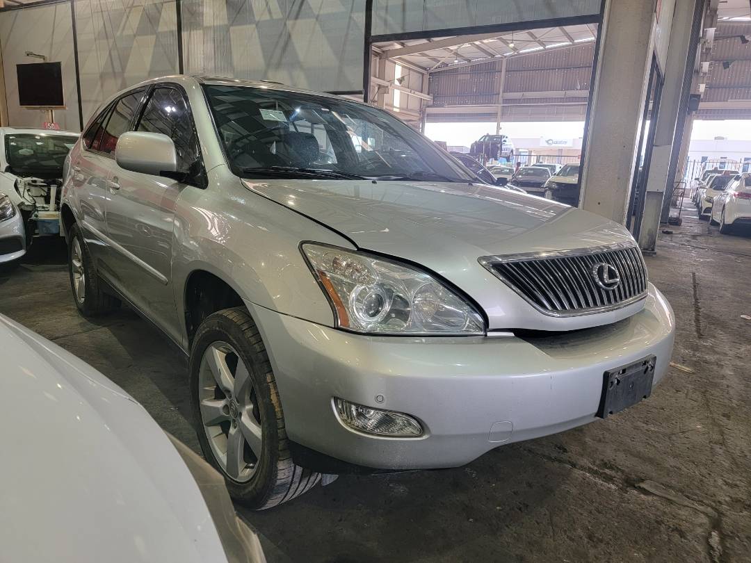 2004 LEXUS RX 330 — 237280 KM — Lot 40064191 — Main - Marhaba Auctions Used Cars - Image 4