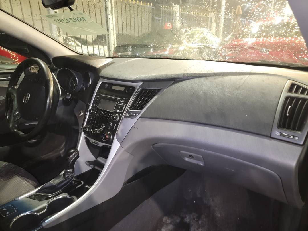 2013 HYUNDAI SONATA — 184787 Miles — Lot 38024292 - Marhaba Auctions Used Cars - Image 5