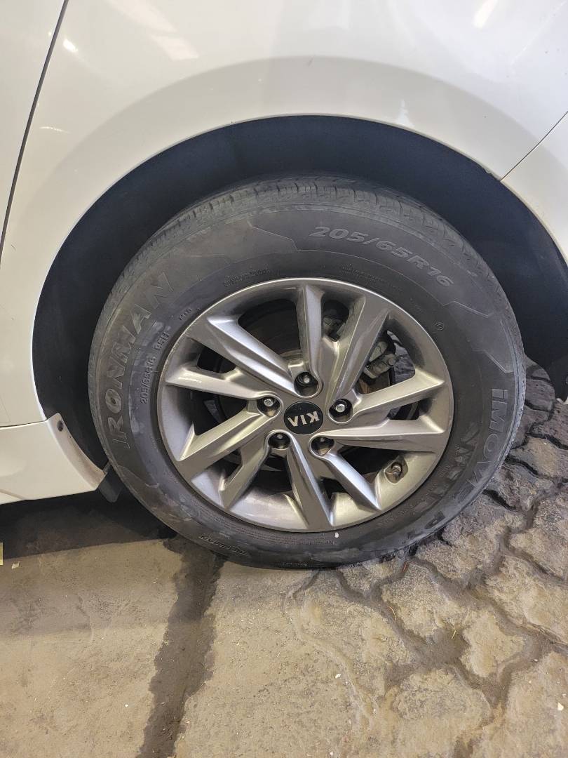 2019 KIA OPTIMA — 154045 Miles — Lot KG342359 — Main - Marhaba Auctions Used Cars - Image 7