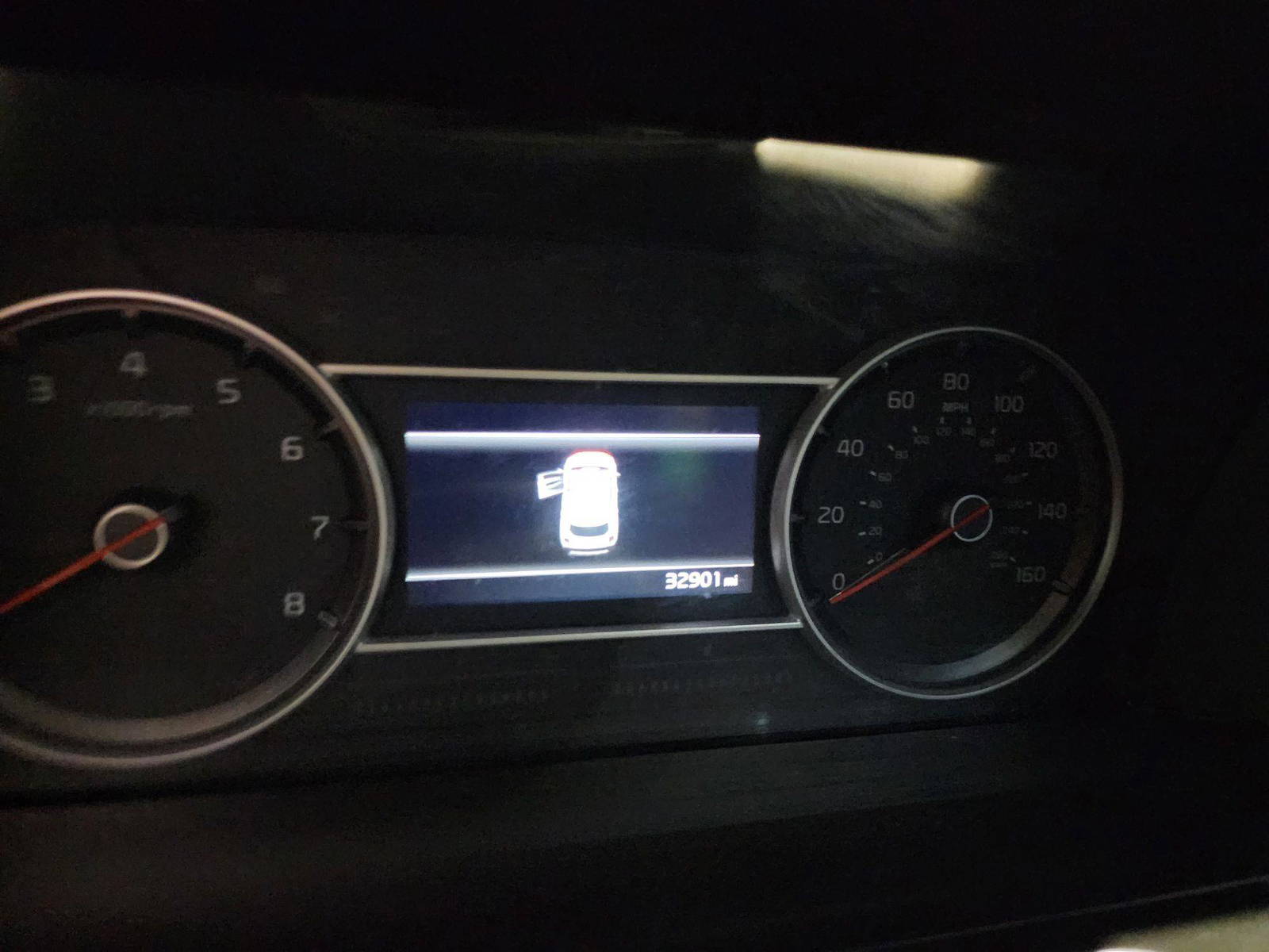 2021 KIA SORENTO — 32901 Miles — Lot 31594 — Al Quoz - Marhaba Auctions Used Cars - Image 11