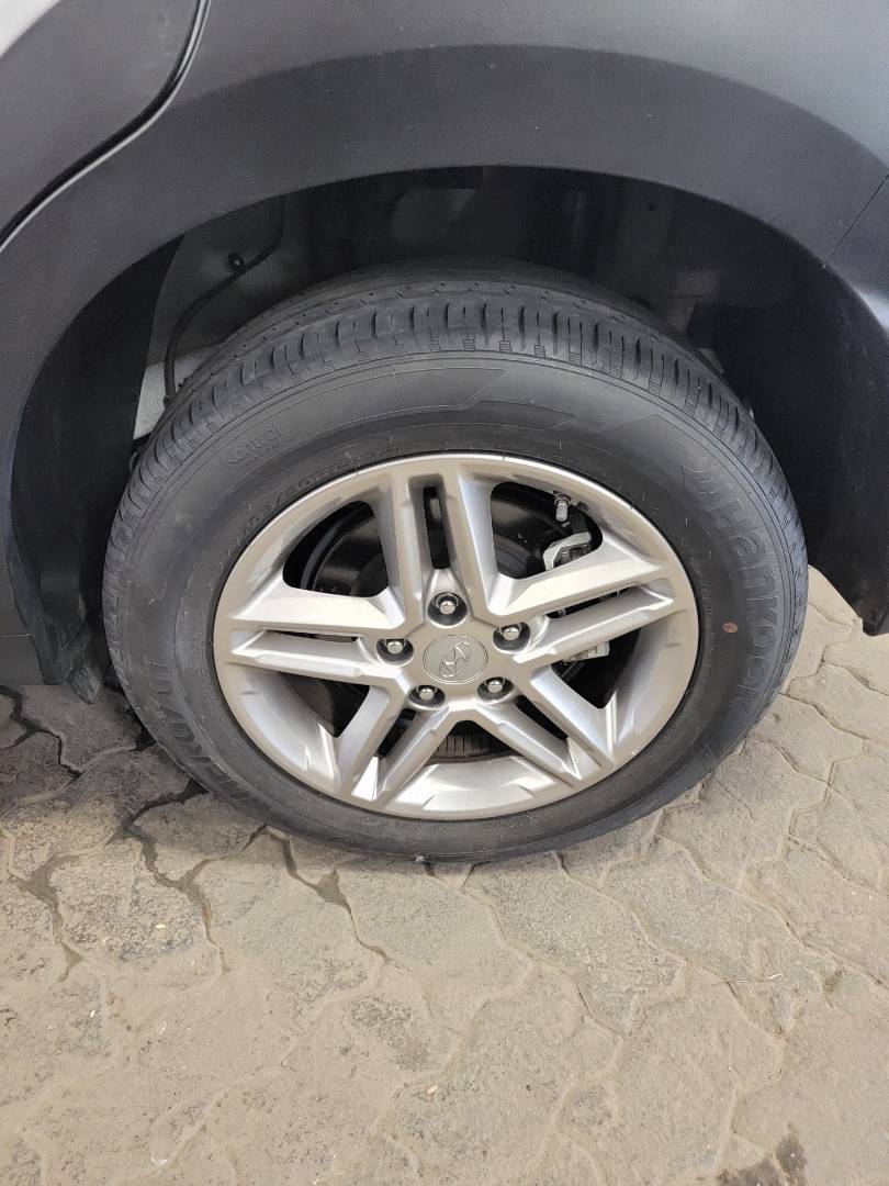 2021 HYUNDAI KONA — 24375 Miles — Lot U744480 — Main - Marhaba Auctions Used Cars - Image 9