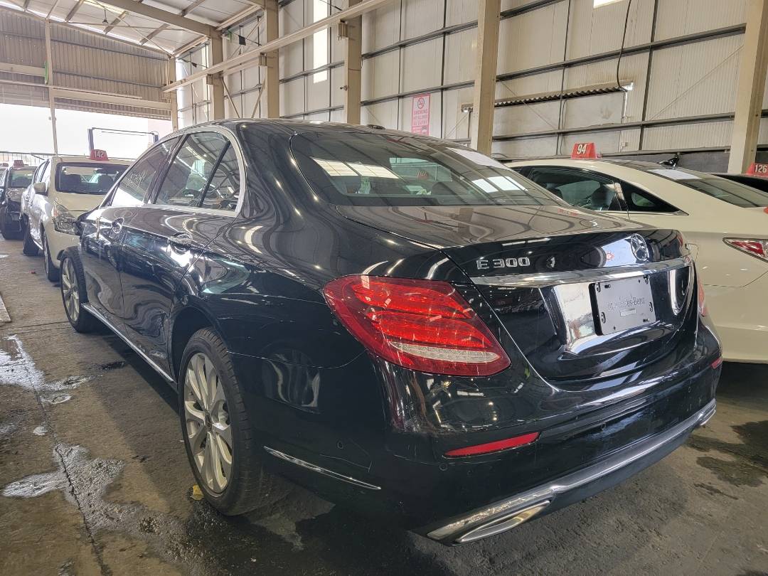 2017 MERCEDES BENZ E-300 — 139526 Miles — Lot HA229927 — Main - Marhaba Auctions Used Cars - Image 3
