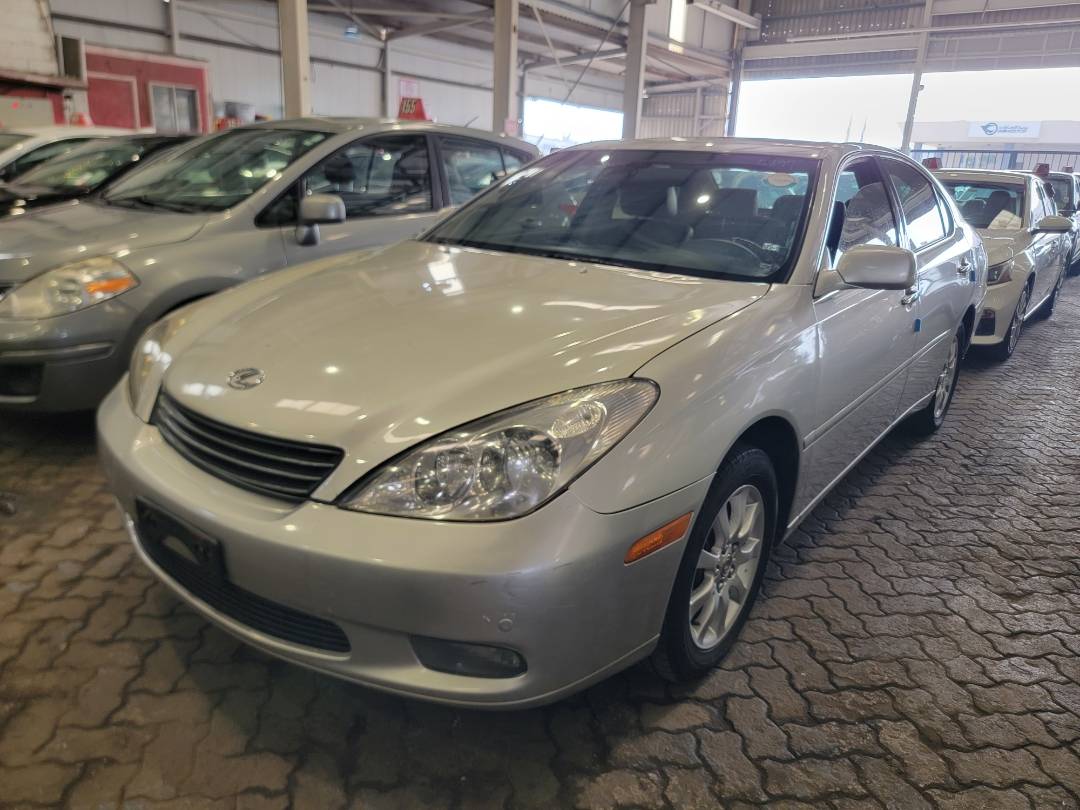 2004 LEXUS ES 330 — 321578 KM — Lot 140015681 — Main - Marhaba Auctions Used Cars - Image 4