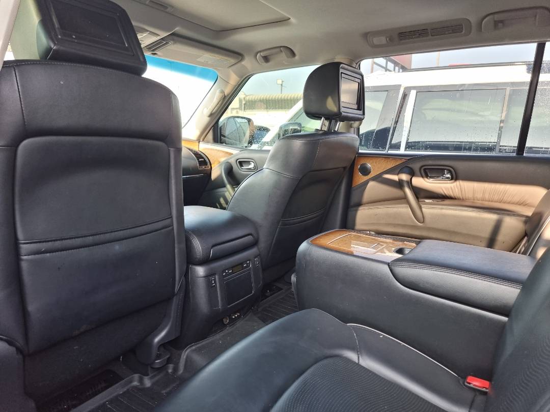 2014 INFINITI QX80 — 191960 Miles — Lot 064956 — Ind. 12 - Marhaba Auctions Used Cars - Image 6