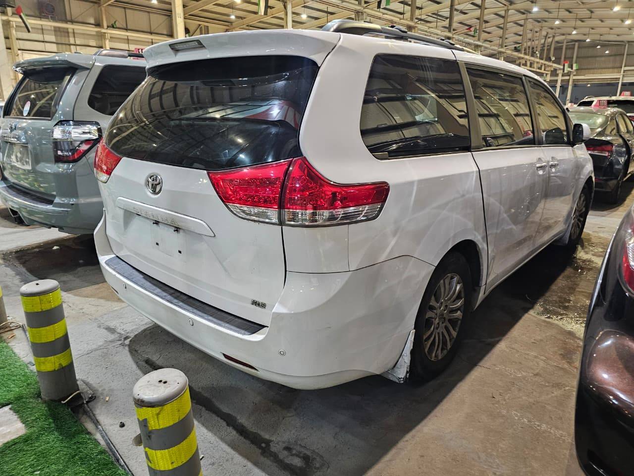 2011 TOYOTA SIENNA — 156709 Miles — Lot 43919991 — Main - Marhaba Auctions Used Cars - Image 7