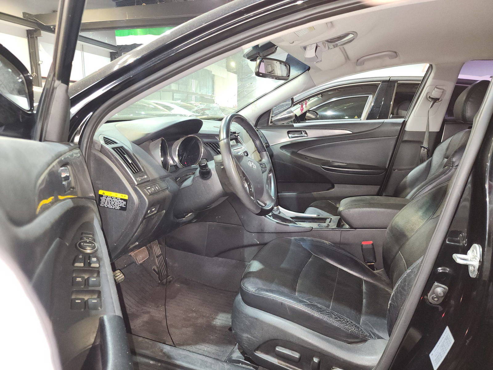 HYUNDAI SONATA 2012 - Marhaba Auction Used Cars - Image 9