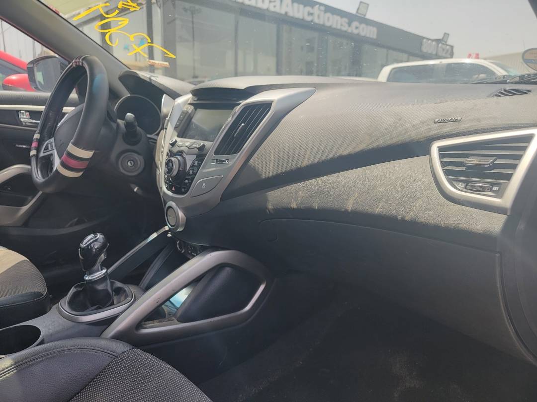 2013 HYUNDAI VELOSTER — 110387 Miles — Lot XDU177304 — Ind. 12 - Marhaba Auctions Used Cars - Image 7
