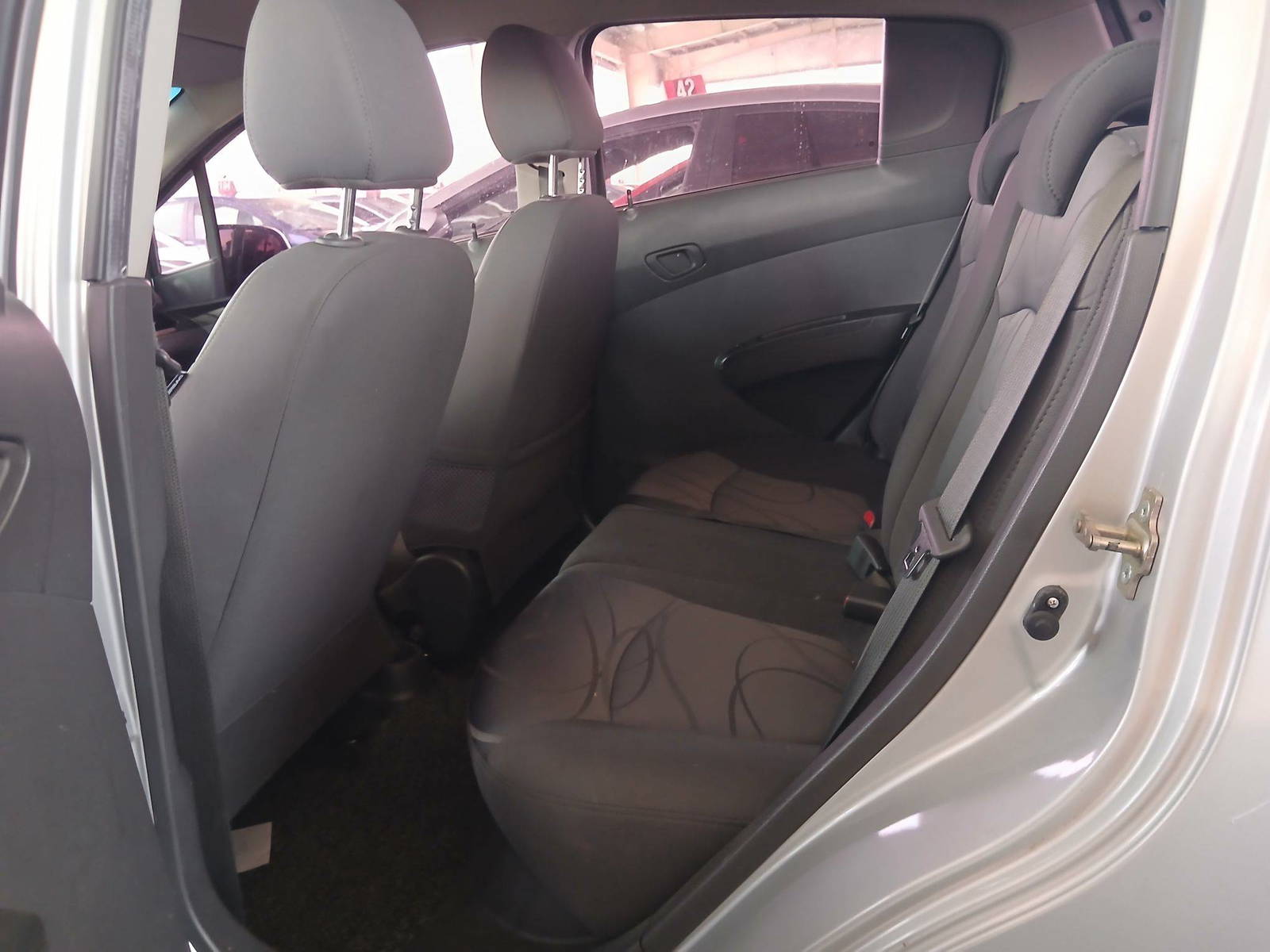 2012 CHEVROLET SPARK — 109709 KM — Lot 705706 — Souq - Marhaba Auctions Used Cars - Image 6