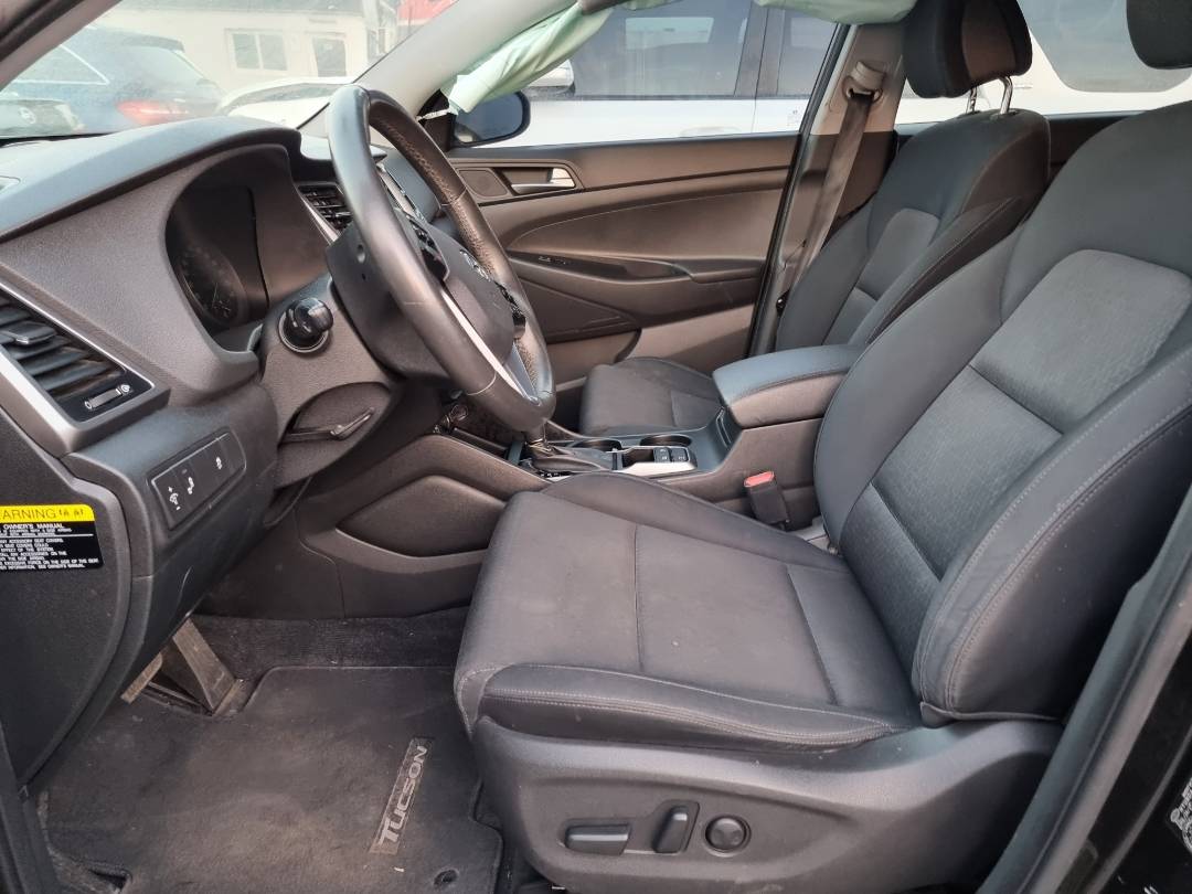 2016 HYUNDAI TUCSON — 122070 KM — Lot 77772773 — Souq - Marhaba Auctions Used Cars - Image 8