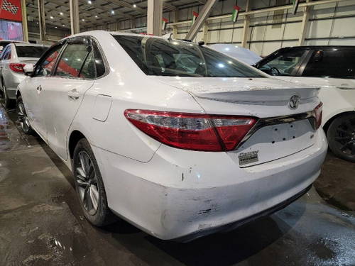 2015 TOYOTA CAMRY for sale at Marhaba Auctions