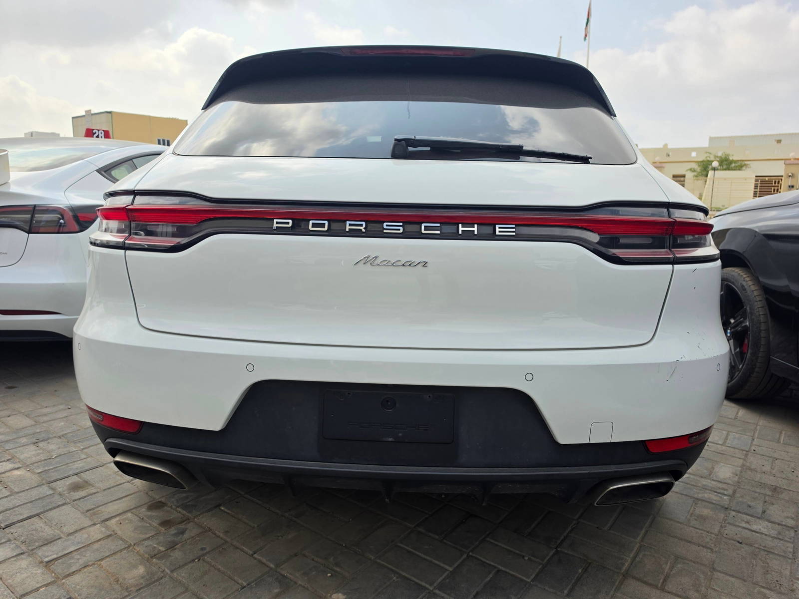 2021 PORSCHE MACAN — 31389 KM — Lot 84763285 - Marhaba Auctions Used Cars - Image 16
