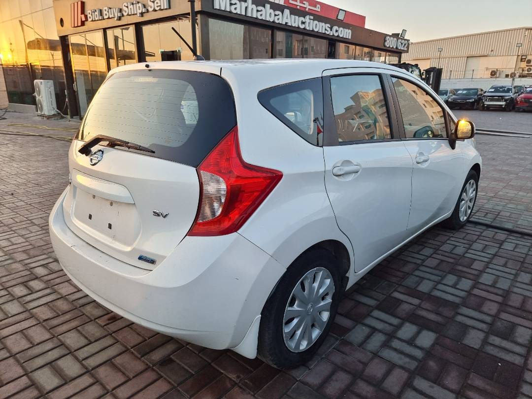 2014 NISSAN VERSA NOTE — 152844 Miles — Lot 40377563 — Souq - Marhaba Auctions Used Cars - Image 4