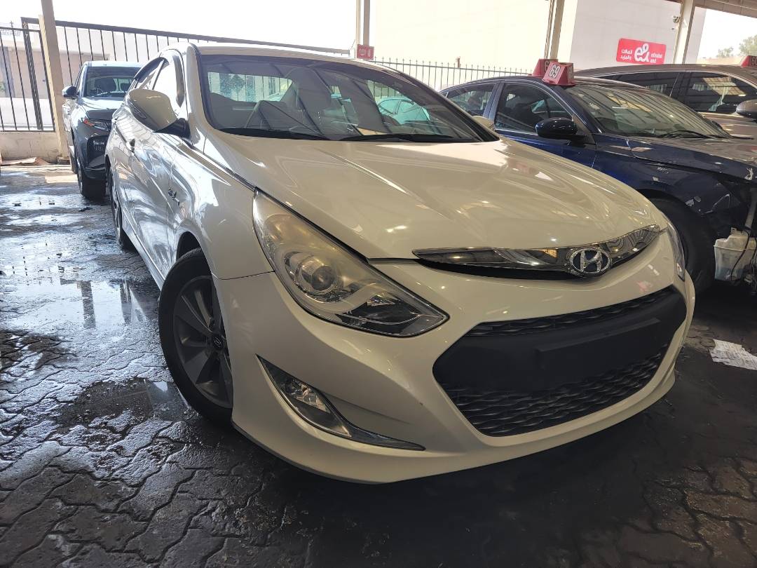 2012 HYUNDAI SONATA — 90252 KM — Lot 48289 — Main - Marhaba Auctions Used Cars - Image 4