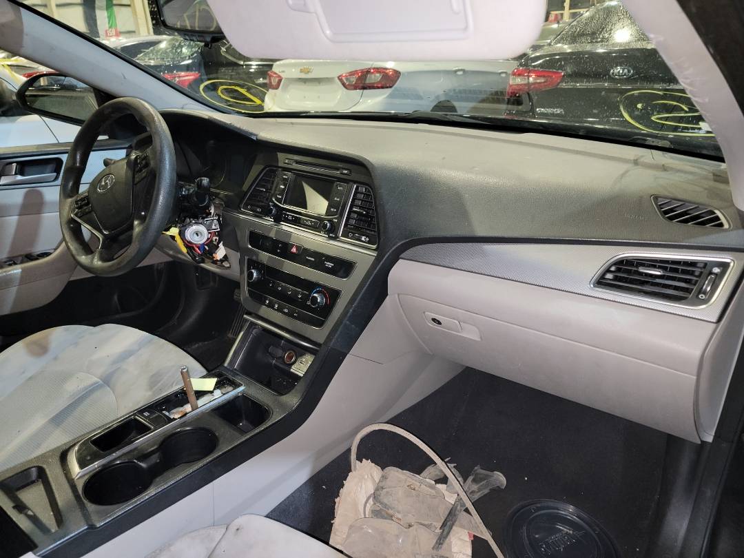 2015 HYUNDAI SONATA — 264975 Miles — Lot 71036943 - Marhaba Auctions Used Cars - Image 8