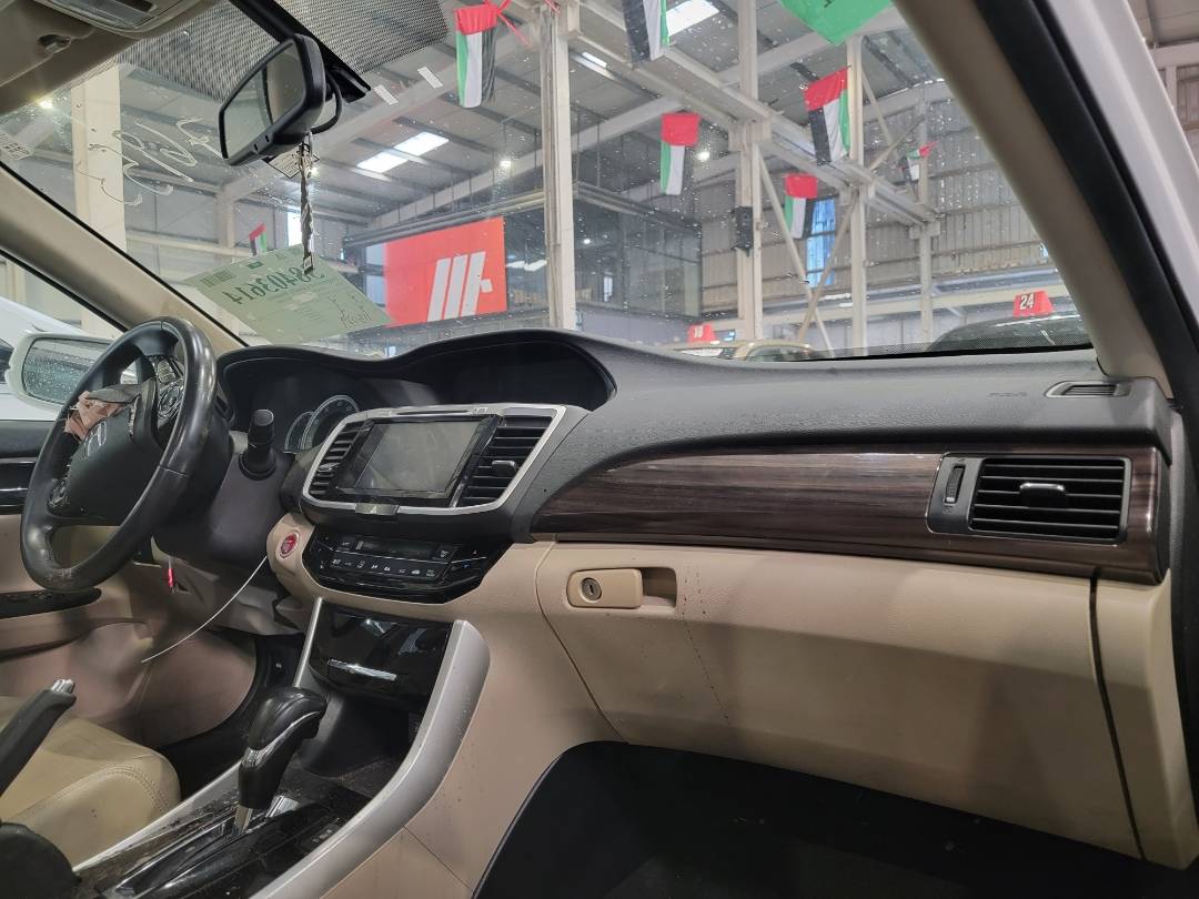 2016 HONDA ACCORD — 113029 Miles — Lot 38403614 - Marhaba Auctions Used Cars - Image 6