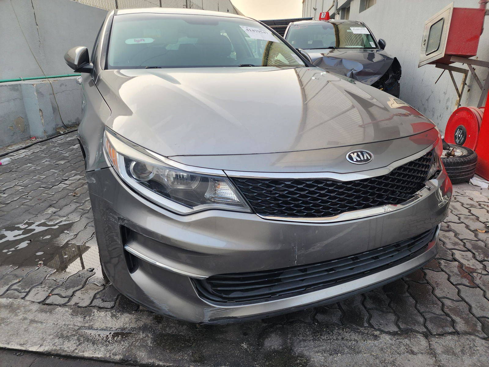 2018 KIA OPTIMA — 172695 Miles — Lot 41479547 — Ind. 12 - Marhaba Auctions Used Cars - Image 4