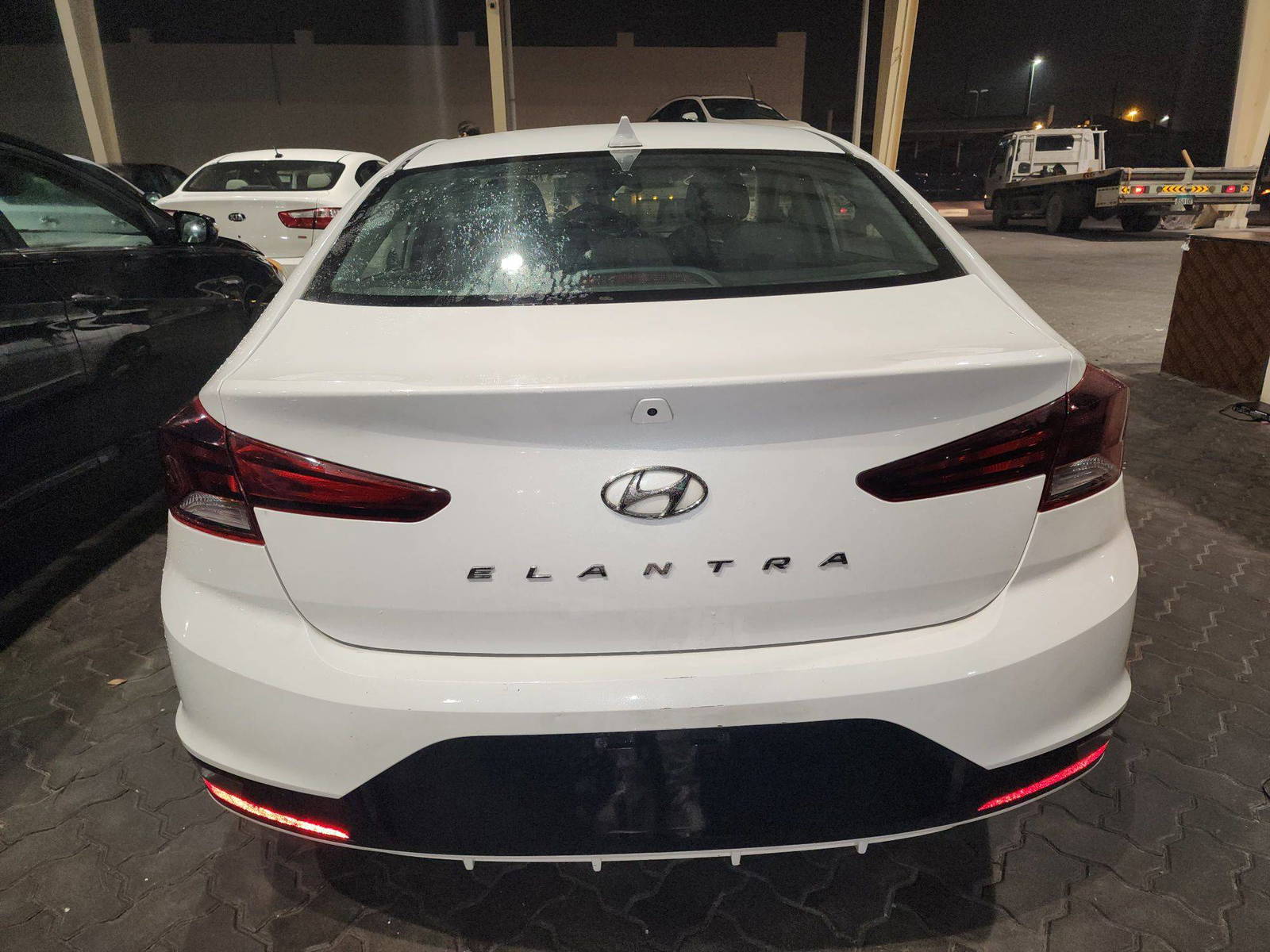2020 HYUNDAI ELANTRA — 97790 Miles — Lot 76388173 - Marhaba Auctions Used Cars - Image 9