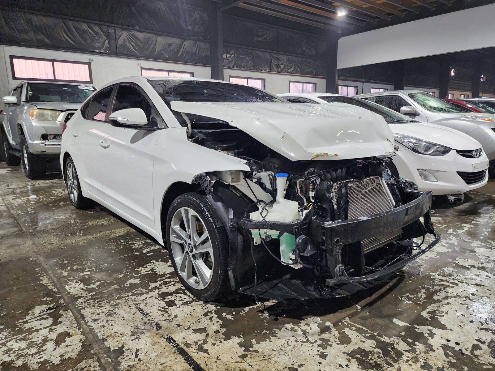 2018 HYUNDAI AVANTE — 101394 KM — Lot 124587 — Souq - Marhaba Auctions Used Cars - Image 5