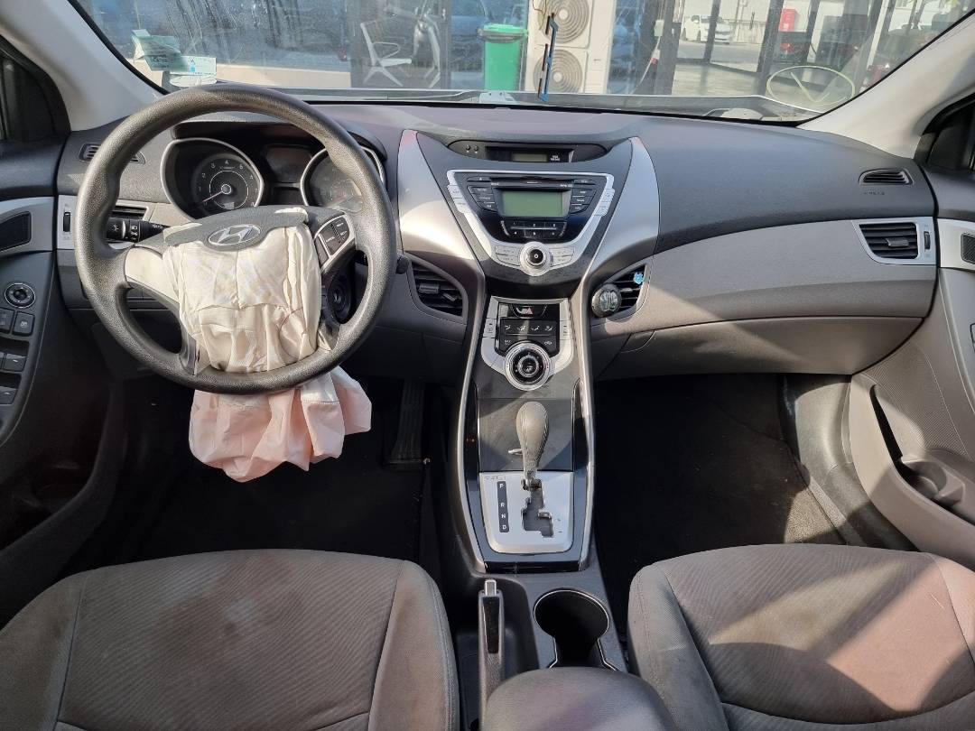 2012 HYUNDAI ELANTRA — 142899 Miles — Lot 215478 — Souq - Marhaba Auctions Used Cars - Image 8